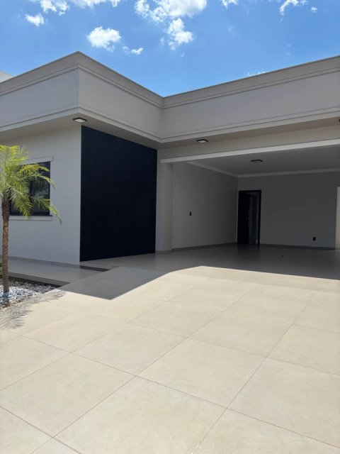 Casa Maravilhosa 170 m² - Lot. Andorinha