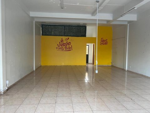 ALUGA-SE Sala Comercial 91 m² - Centro