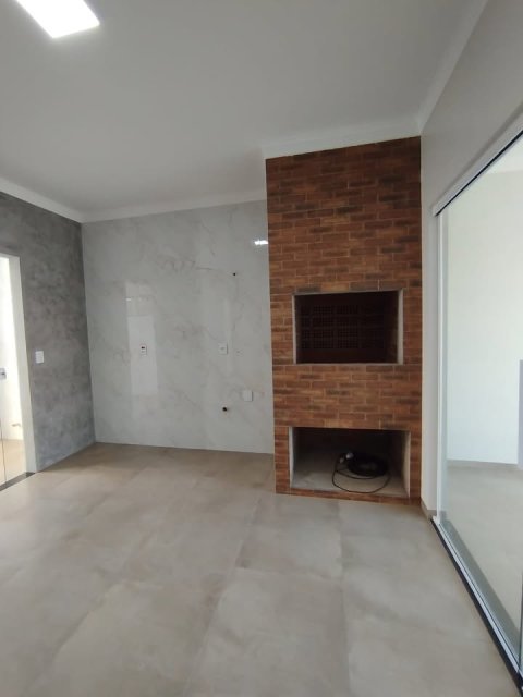 Casa Nova 100 m² - Lot. Baio