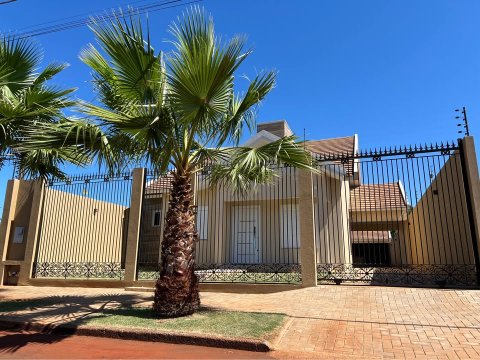 Casa 190 m² - Lot. Beija Flor