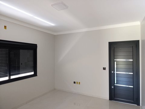 Casa Maravilhosa 170 m² - Lot. Andorinha