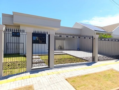 Casa Maravilhosa 170 m² - Lot. Andorinha
