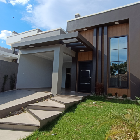Casa Nova 116 m² - Lot. Andorinhas