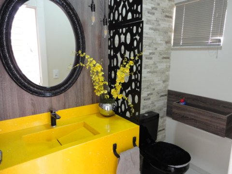 Sobrado Alto Padrão 272 m² - Lot. Maioli