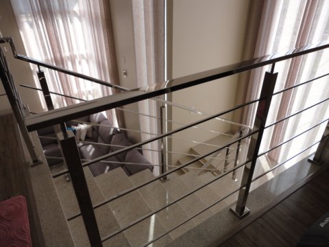 Sobrado Alto Padrão 272 m² - Lot. Maioli