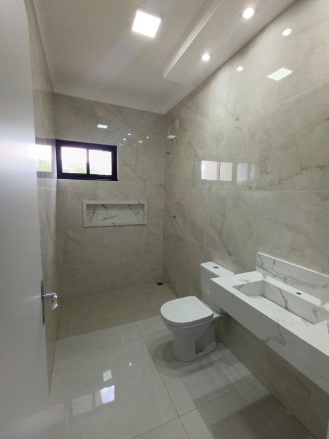 Casa Maravilhosa 170 m² - Lot. Andorinha