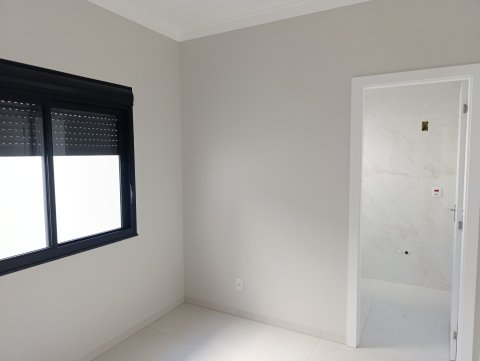 Casa Maravilhosa 170 m² - Lot. Andorinha