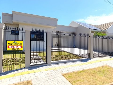 Casa Maravilhosa 170 m² - Lot. Andorinha