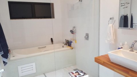 Sobrado Amplo 251 m² - Lot. Aliança