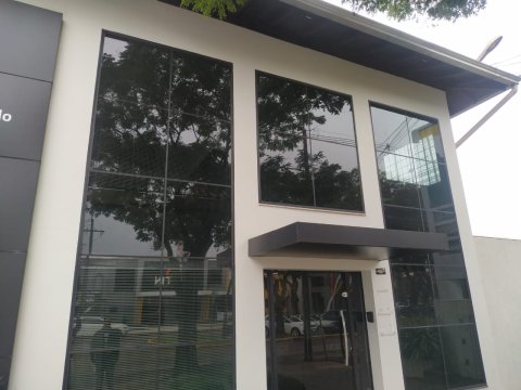 ALUGA-SE SALA COMERCIAL COWORKING - 12 m²