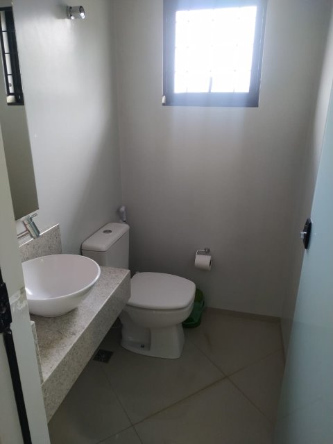 ALUGA-SE SALA COMERCIAL COWORKING - 12 m²