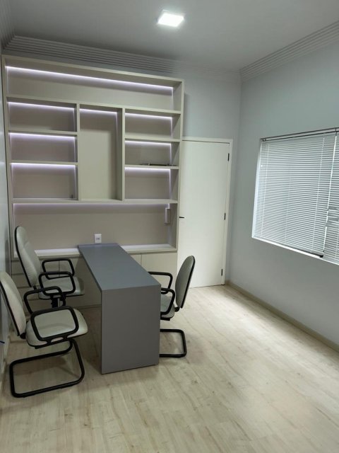 ALUGA-SE Sala Comercial 60 m² - Centro - Anexa a Uniclínicas