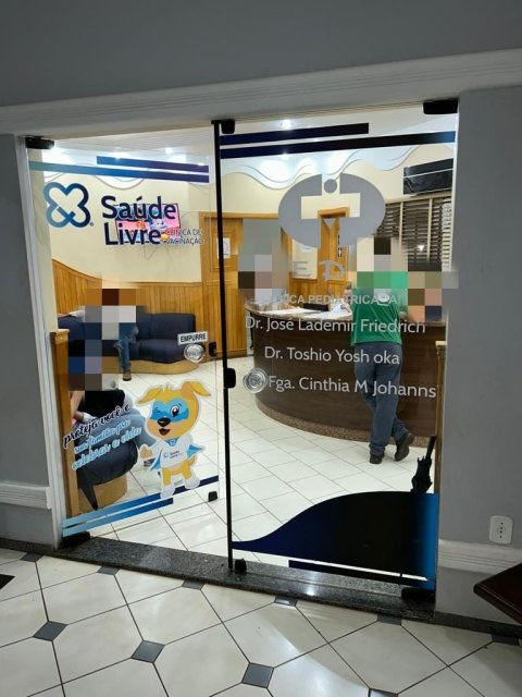 ALUGA-SE Sala Comercial 60 m² - Centro - Anexa a Uniclínicas