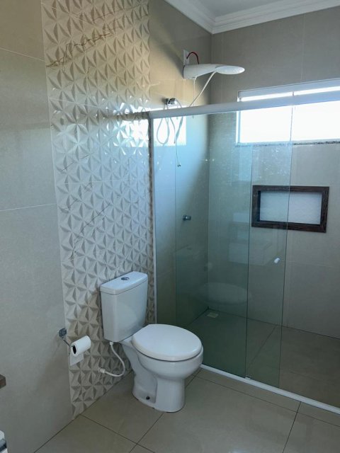 Casa de Esquina 114 m² - Lot. Andorinhas
