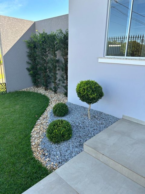 Casa de Esquina 114 m² - Lot. Andorinhas