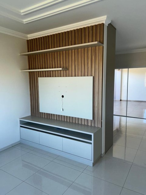 Casa de Esquina 114 m² - Lot. Andorinhas