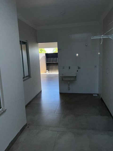 Casa de Esquina 114 m² - Lot. Andorinhas