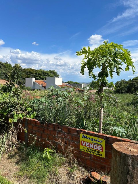 Terreno 900 m² - Lot. Dona Amélia