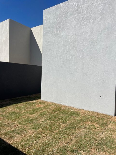 Casa Nova 67 m² - Lot. Morumbi