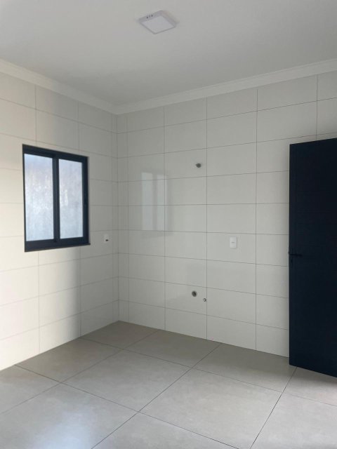 Casa Nova 67 m² - Lot. Morumbi