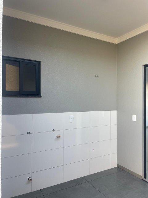Casa Nova 67 m² - Lot. Morumbi