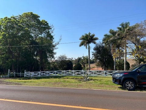 Área Rural 22.306 m² (0,922 Alqueires) - Linha Adams