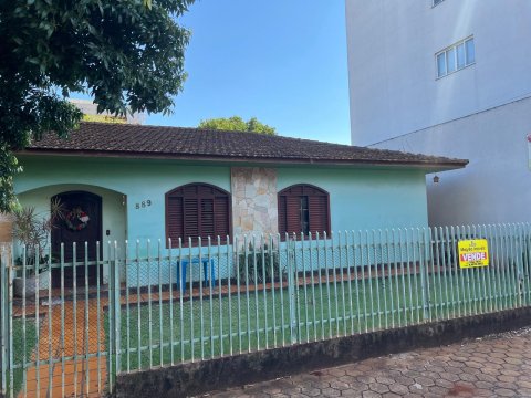 Terrenos Comerciais 3.400 m² - Centro