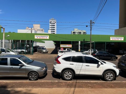 Terrenos Comerciais 3.400 m² - Centro