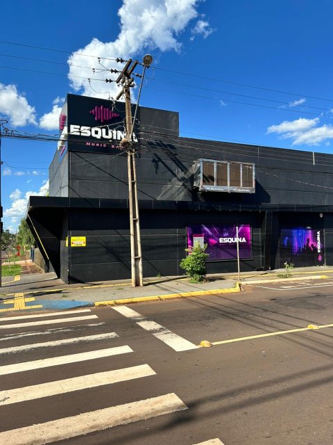 Ponto Comercial/Danceteria 363,50 m² - Bairro Universitário