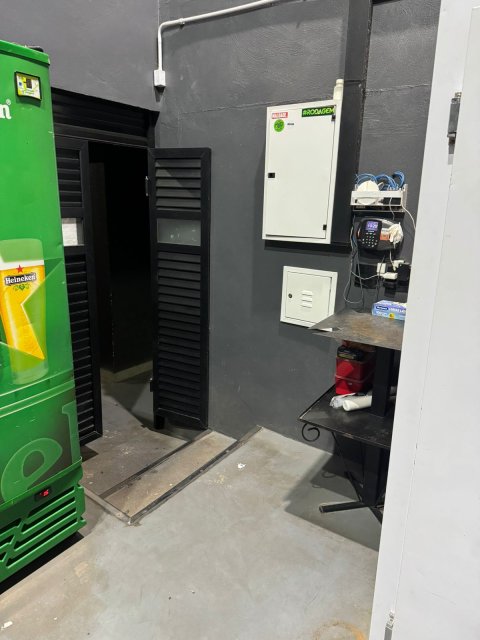 Ponto Comercial/Danceteria 363,50 m² - Bairro Universitário