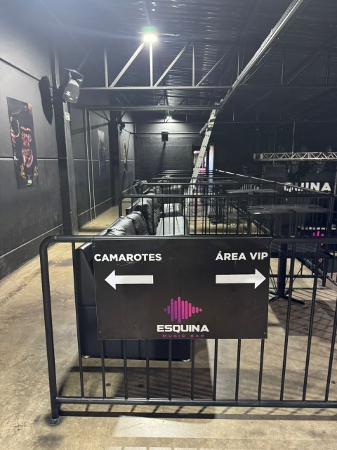 Ponto Comercial/Danceteria 363,50 m² - Bairro Universitário