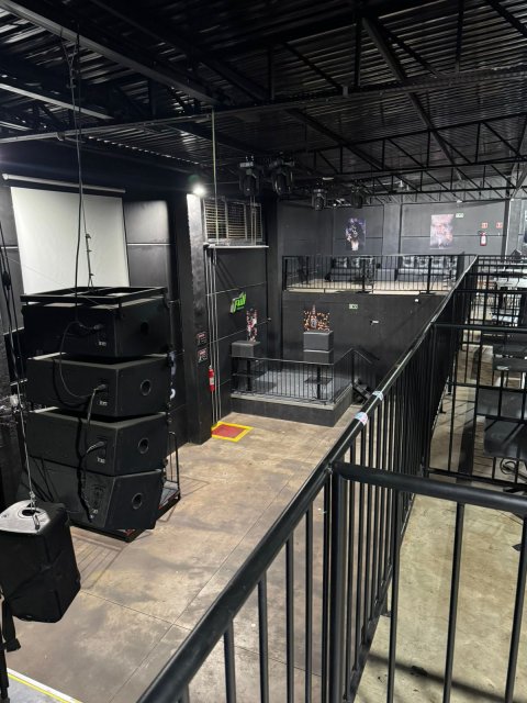 Ponto Comercial/Danceteria 363,50 m² - Bairro Universitário