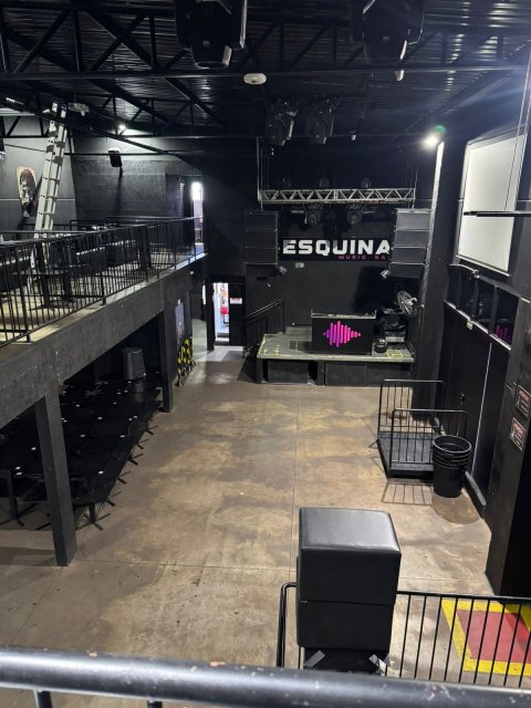 Ponto Comercial/Danceteria 363,50 m² - Bairro Universitário
