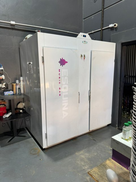 Ponto Comercial/Danceteria 363,50 m² - Bairro Universitário