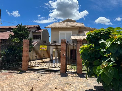Sobrado 280 m² - Centro