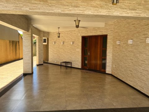Sobrado 280 m² - Centro