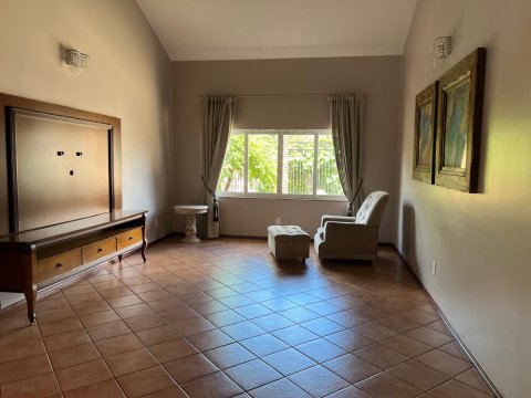 Sobrado 280 m² - Centro