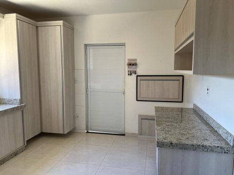 Sobrado 280 m² - Centro