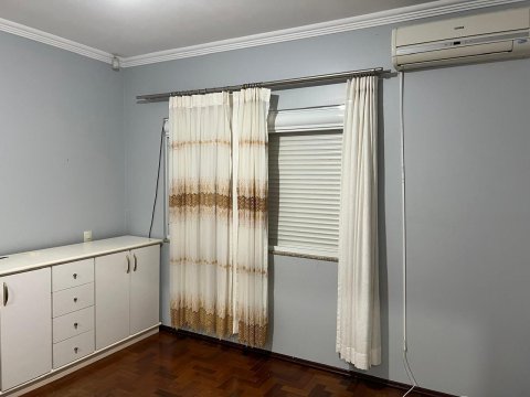 Sobrado 280 m² - Centro