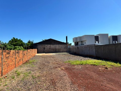 Terreno 575 m² - Lot. Dona Amélia