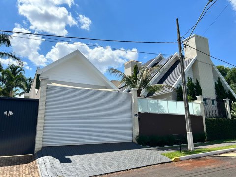 Casa Maravilhosa 198,63 m² - Lot. Ilha Verde