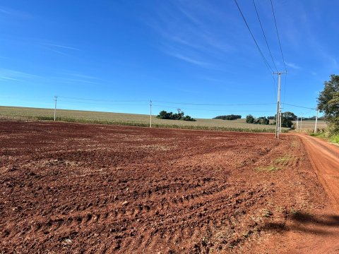 Área Rural 25.582 m² (1,057 Alqueires) - Linha Belmonte