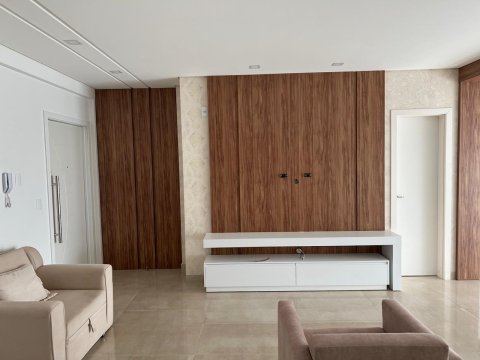 Apartamento Duplex Cobertura 270 m² - Centro