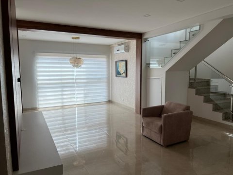 Apartamento Duplex Cobertura 270 m² - Centro
