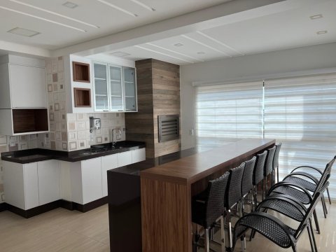 Apartamento Duplex Cobertura 270 m² - Centro