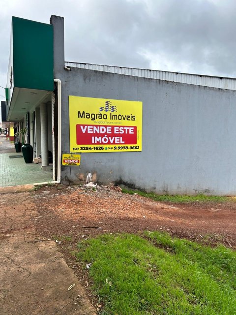 Sala Comercial 232 m² + Barracão 230 m² - Centro