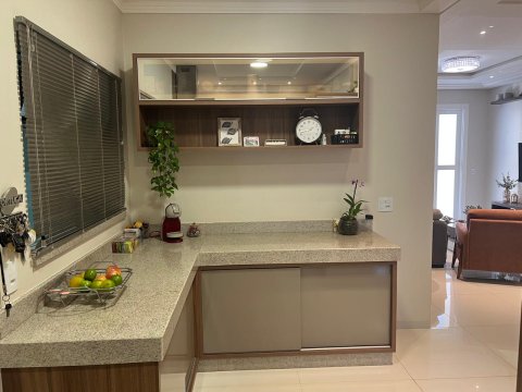 Casa Maravilhosa 198,63 m² - Lot. Ilha Verde
