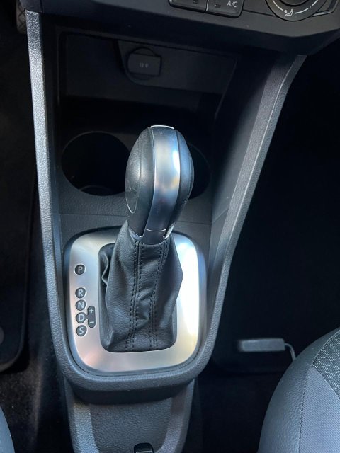 VOLKSWAGEN VOYAGE MSI 1.6