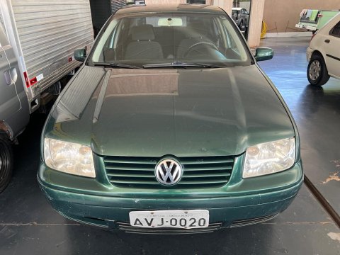 VOLKSWAGEN BORA 2.0 8V