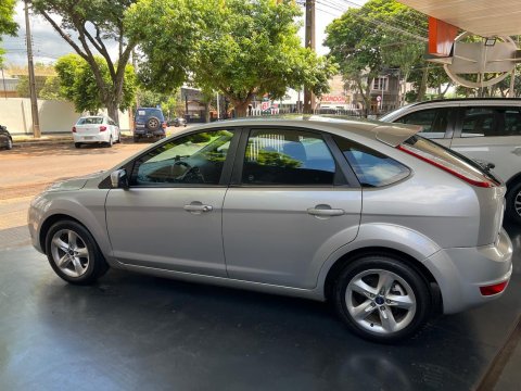 FORD FOCUS SE HATCH 1.6